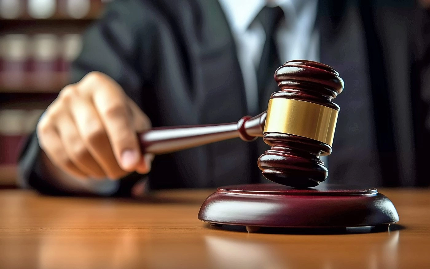 Purtătorul de cuvânt al ÎCCJ acuză manipularea opiniei publice: nu judecătorii au „scăpat” dosare, ci politicul a făcut praf legea