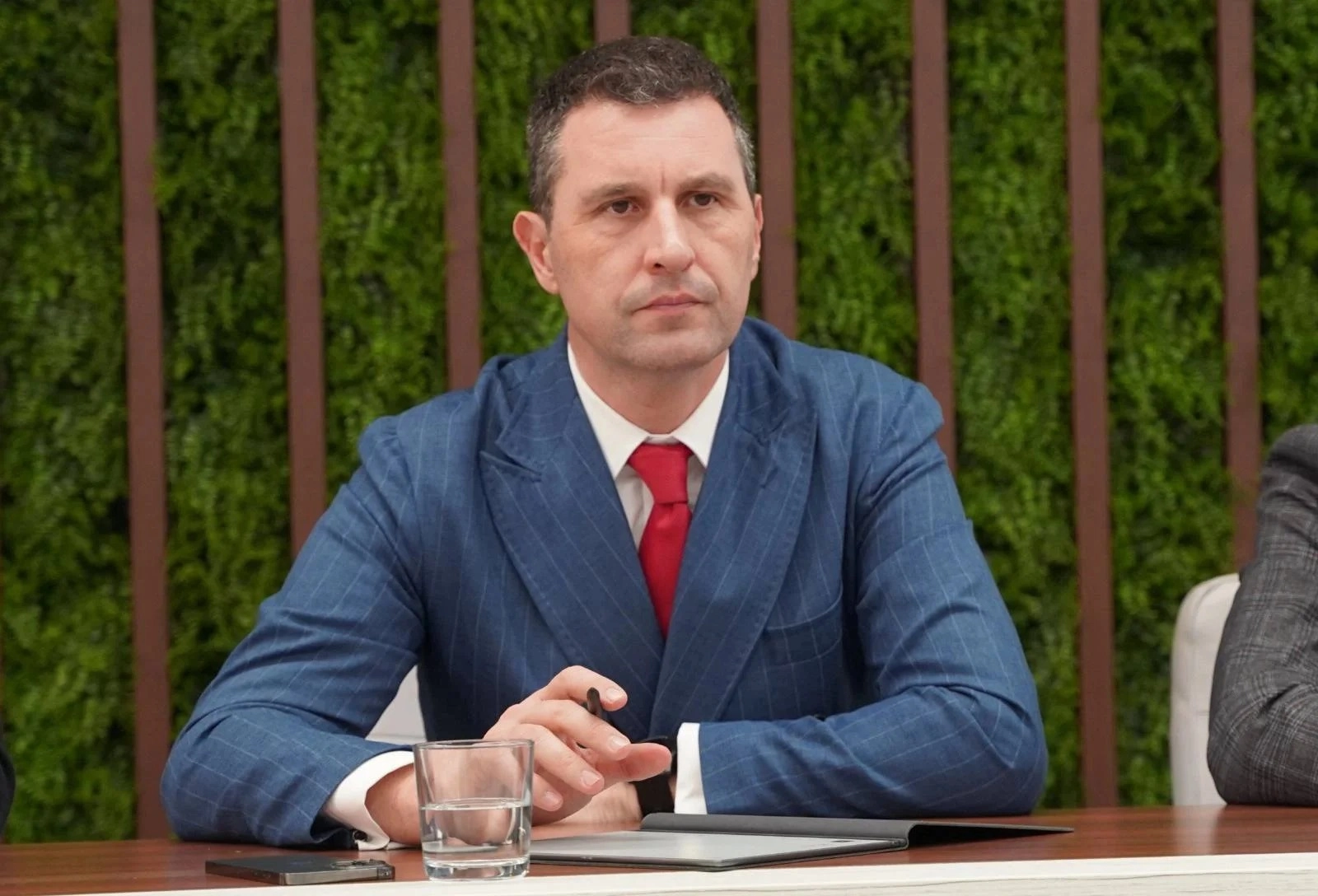 Tanczos Barna (UDMR) intervine în războiul dintre Olguța Vasilescu și Bolojan pe banii primăriilor: 'Nu poți să pui semnul egalității'