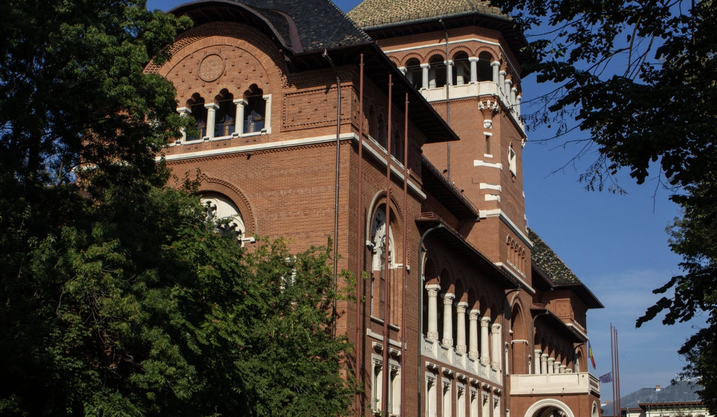 Institutul Liszt și Muzeul Național al Țăranului Român deschid expoziția retrospectivă 'Kos Andras 110'