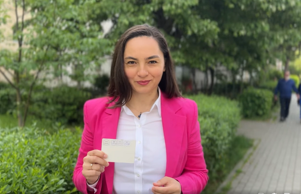 Șefa POT vrea să schimbe legea: Românii cu venituri mici nu mai pot avea poprire pe conturi