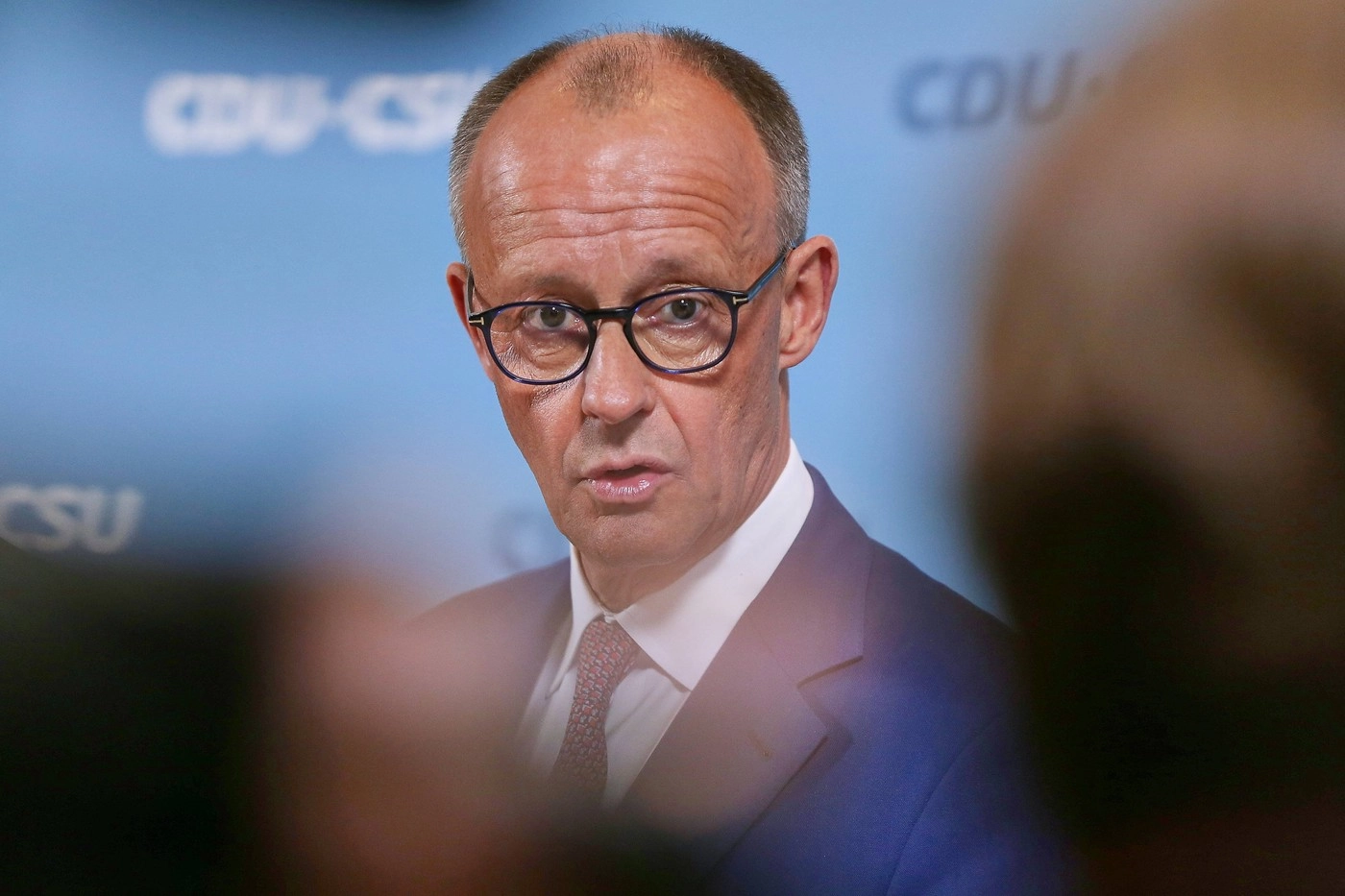 „Tinerii să economisească 50 € / lună pentru o pensie cu 6 cifre” – sfatul cancelarului german pentru tinerii din zilele noastre