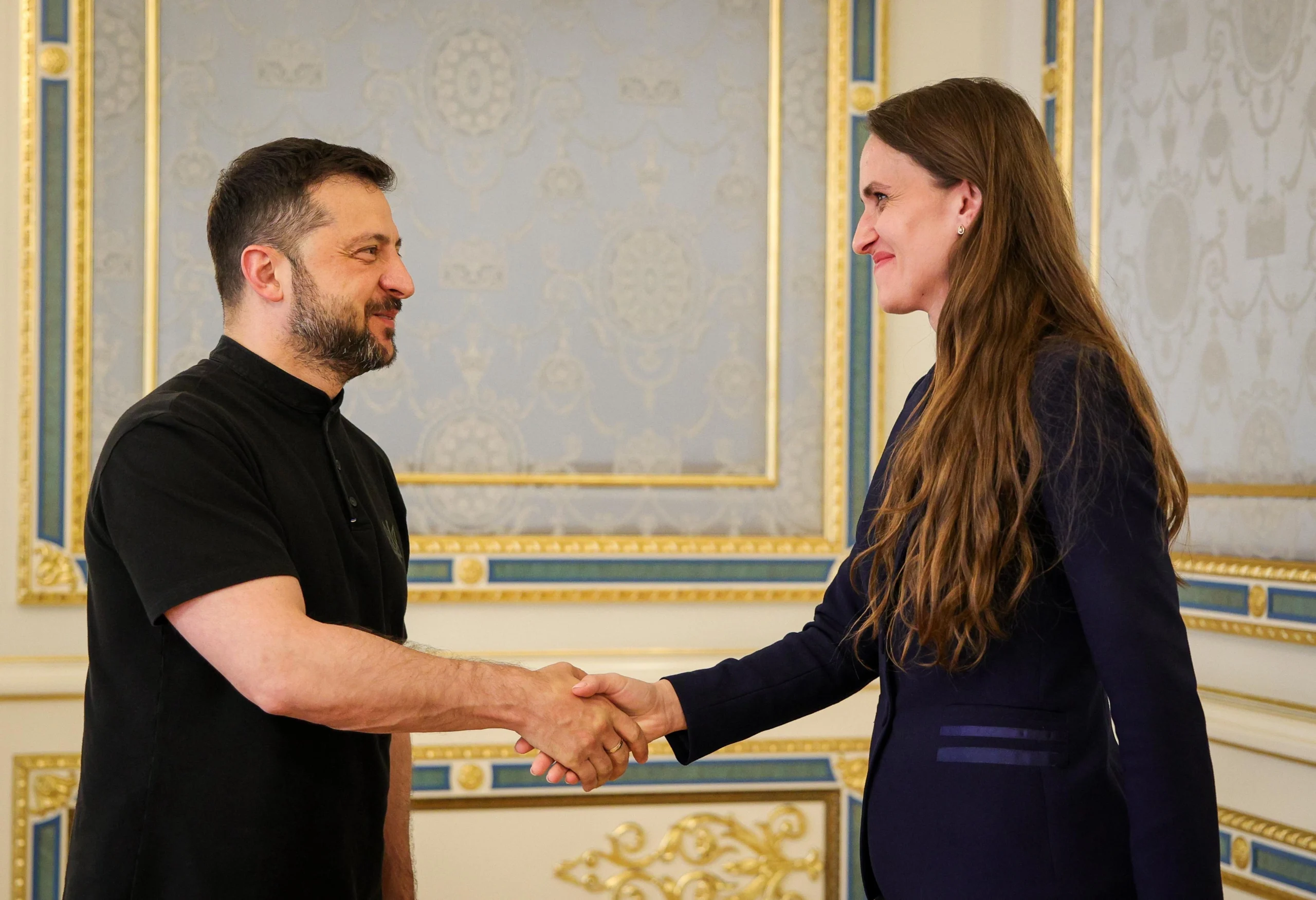 Oana Ţoiu, interviu pentru Reuters: România va produce drone împreună cu Ucraina pentru protecţia estică a NATO