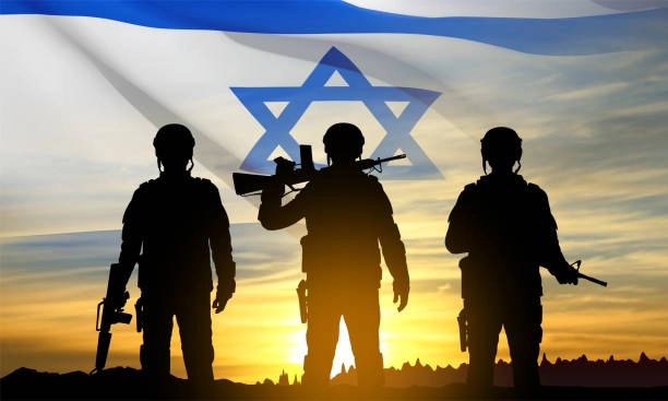 Armata israeliană a reținut 13 palestinieni, în urma unor raiduri în zonele ocupate din Cisiordania