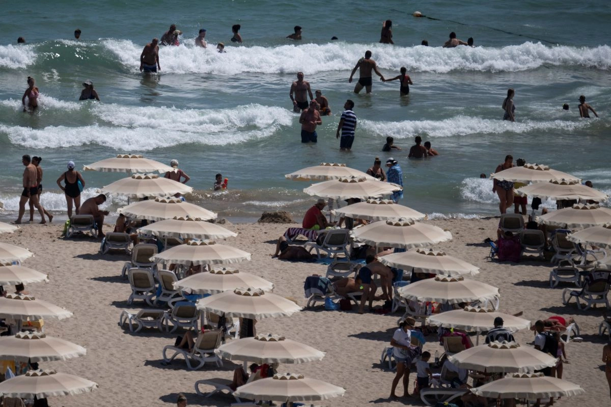 Litoralul românesc, în scădere în 2024: Operatorii caută soluții pentru atragerea turiștilor și în afara lunilor de plajă