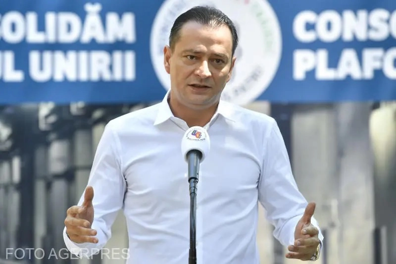 Daniel Băluță refuză să îi atace pe Ciucu și Drulă: Sunt mândru de panourile cu PSD scris mic