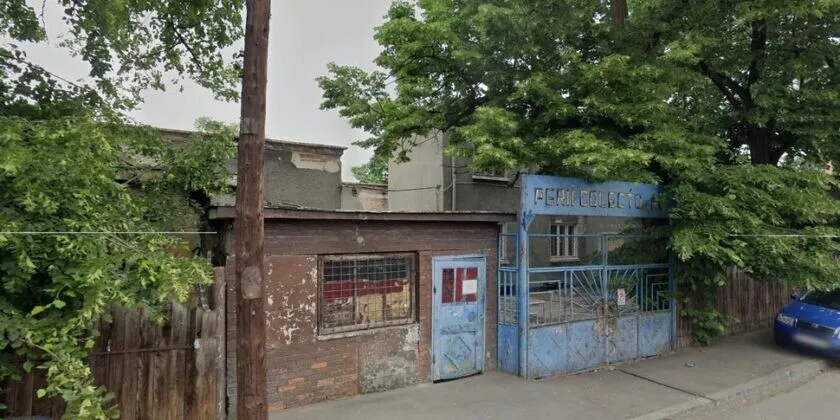FOTO Un fost gigant al industriei românești demolează halele vechi și pregătește un complex rezidențial modern