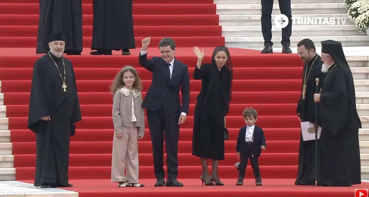 Prima reacție a președintelui Nicușor Dan, după ce a fost cu familia la sfințirea Catedralei Naționale / FOTO