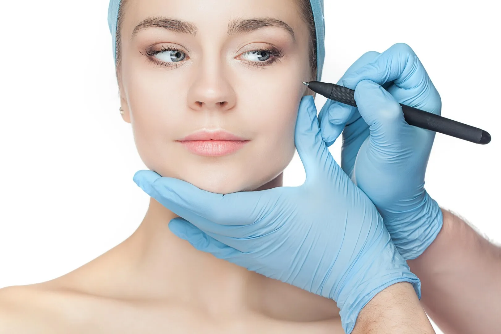 Metoda Frankenstein, noul trend in chirurgia estetică: Grăsime recoltată din cadavre, folosită în fillerele pentru remodelare corporală