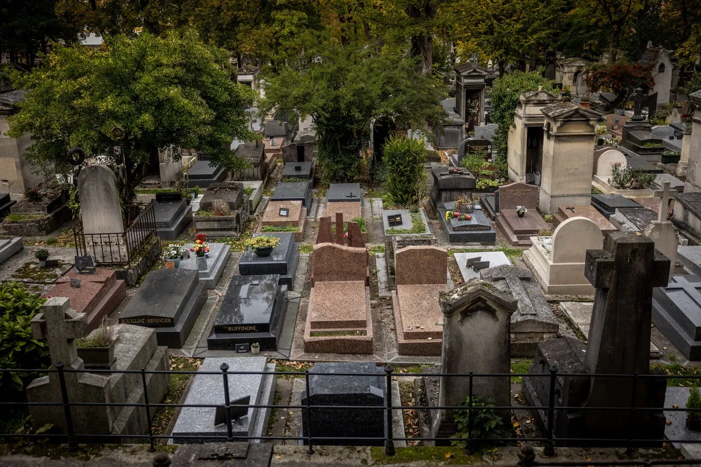 Loterie inedită în Franța, la Paris:  Oamenii pot câștiga un loc de veci lângă Edith Piaf sau Jim Morrison