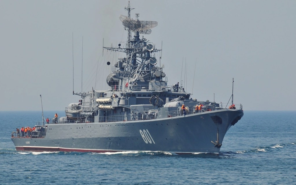 O navă-spion a Rusiei a fost detectată în largul coastei Hawaii