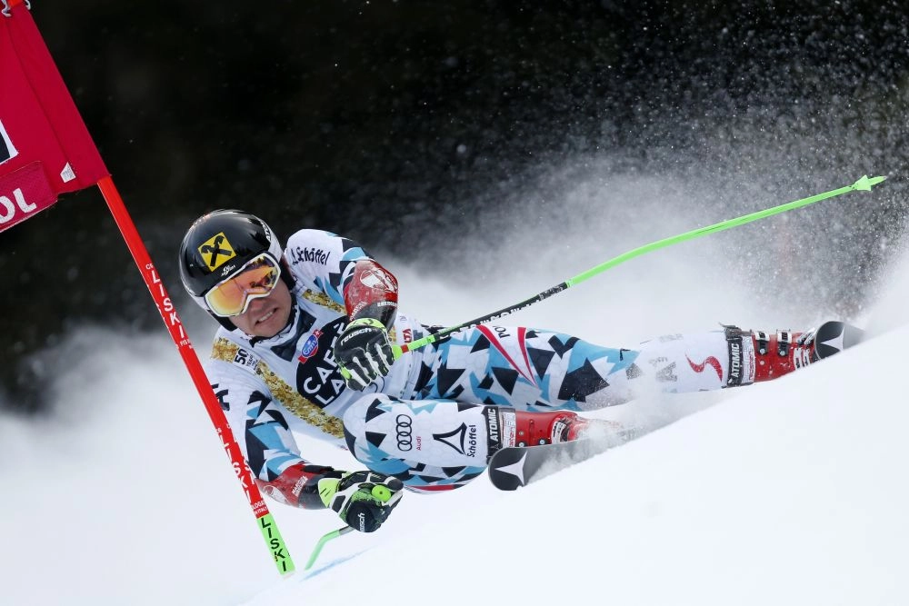 Manuel Feller a câştigat slalomul de la Kitzbühel, în Austria