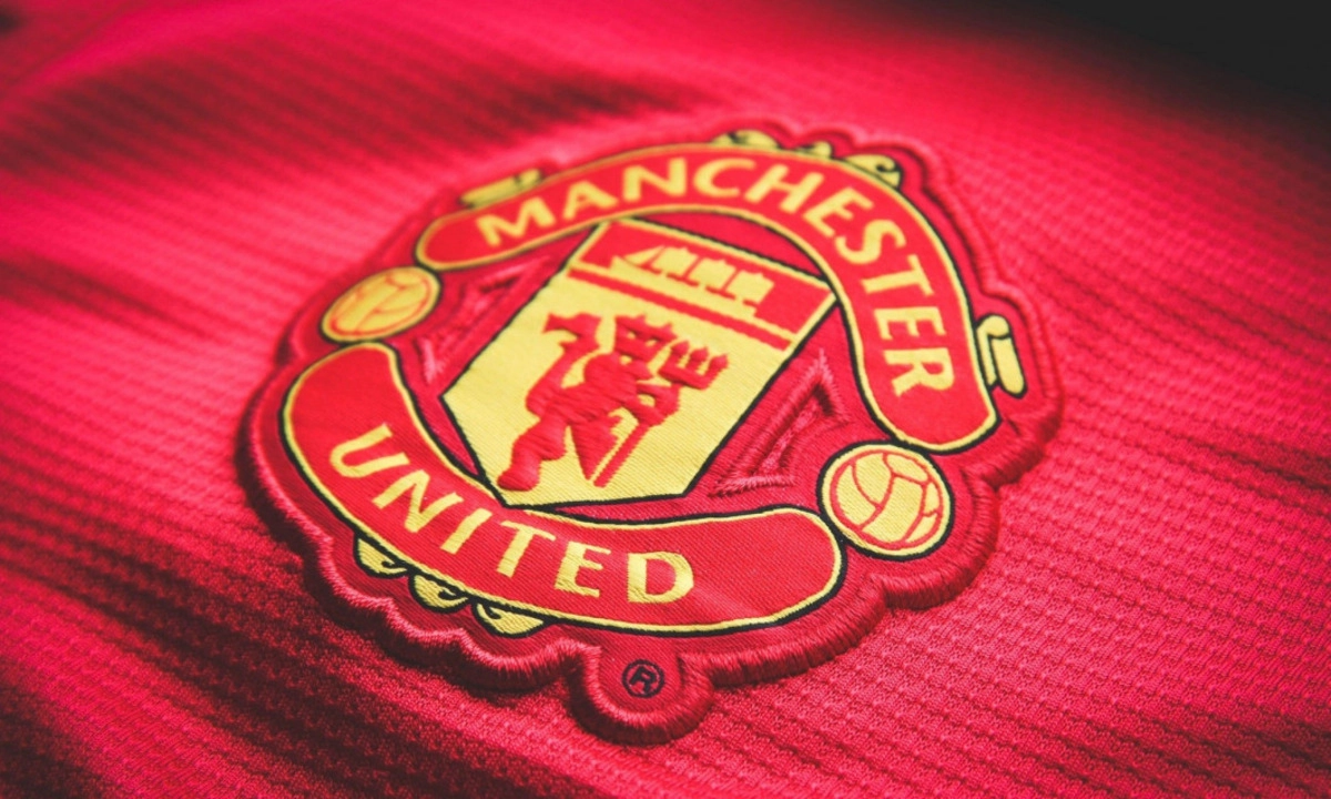 Michael Carrick a fost numit antrenor al echipei Manchester United până la sfârşitul sezonului