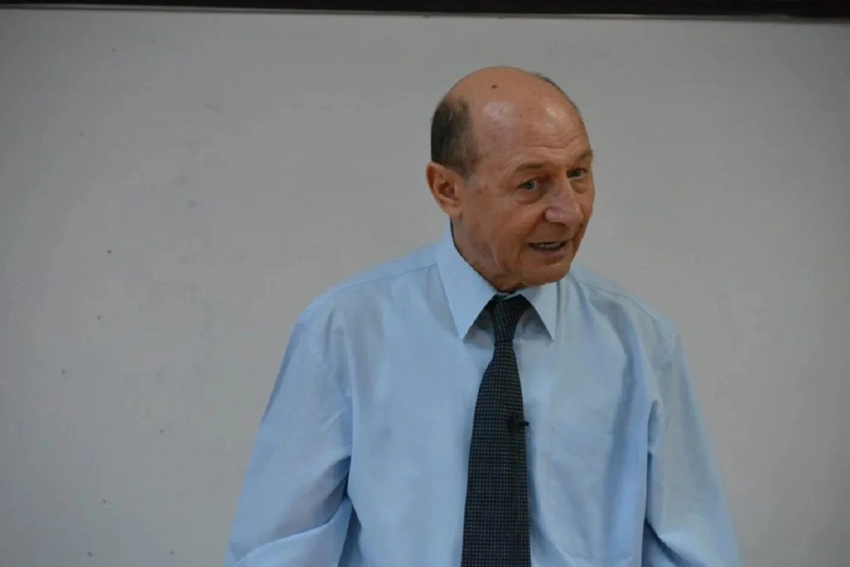 Traian Băsescu critică procurorii DNA fiindcă dosarele celebrităților se scurg în presă: Corupția devine chestiune de siguranță națională