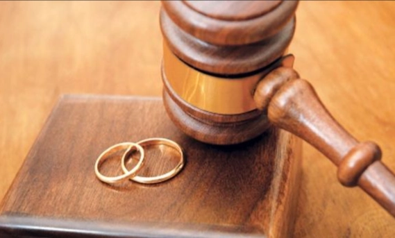 USR propune schimbarea Codului Civil – În caz de divorț, soția să poată păstra numele fără acordul soțului