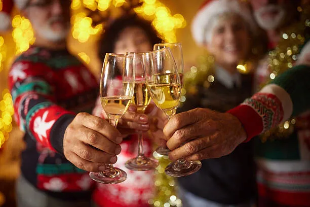 Consumul de alcool de sărbători: De ce excesele 'ocazionale' pot fi mai periculoase decât par