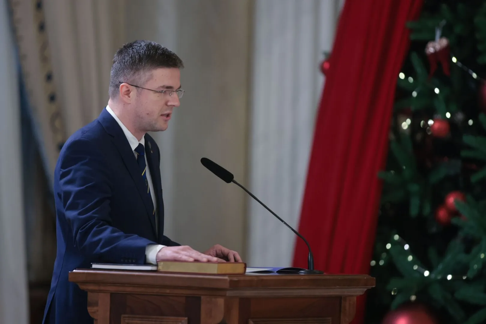 Ministrul Economiei avertizează coaliția: 'Orice restructurare trebuie să țină în instanță. Dacă ar fi după ritmul meu, al USR, s-ar face mai abrupt unele schimbări'