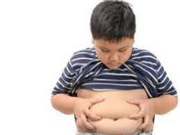 Un obicei frecvent în rândul copiilor, asociat cu un risc cu 40% mai mare de obezitate