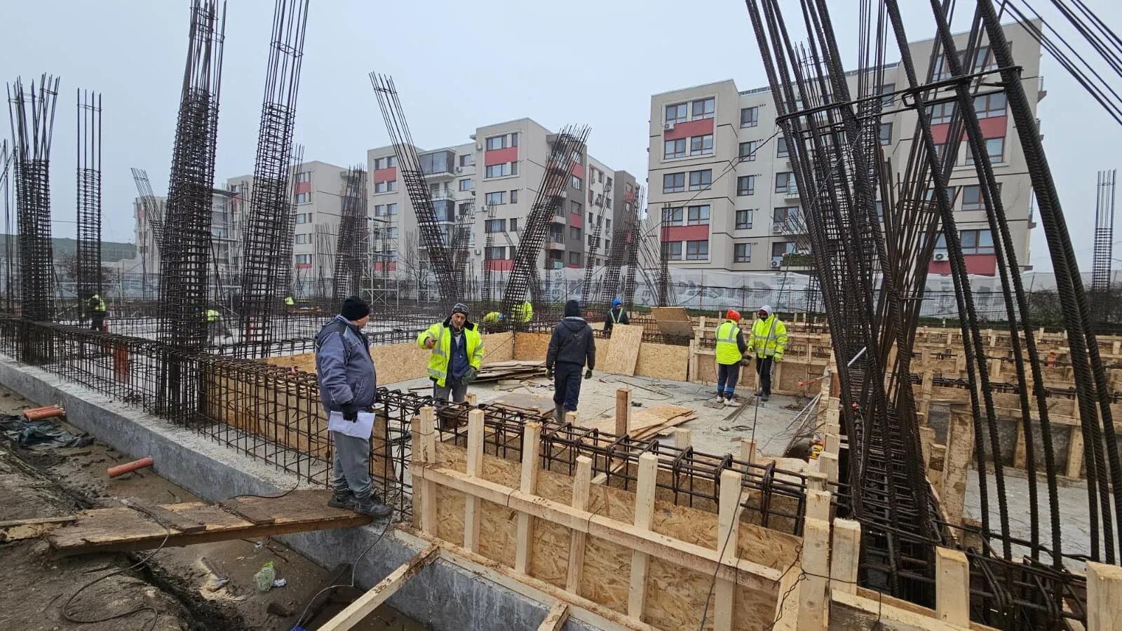 Creşteri de peste 8% ale lucrărilor în construcţii, în primele 11 luni din 2025