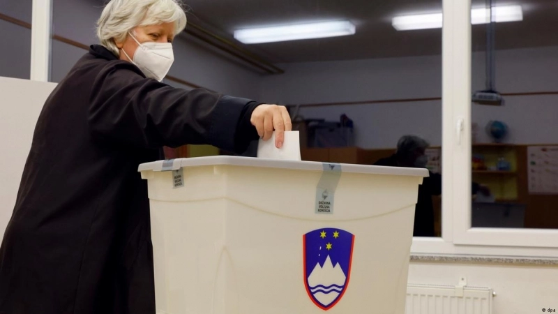 Slovenia va organiza alegeri legislative la 22 martie