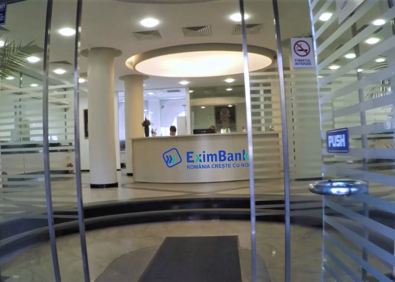 Război se banii statului – Exim Bank se apără după acuzațiile lui Bolojan: 'Finanțările au fost aprobate de Guvern și Ministerul Finanțelor'