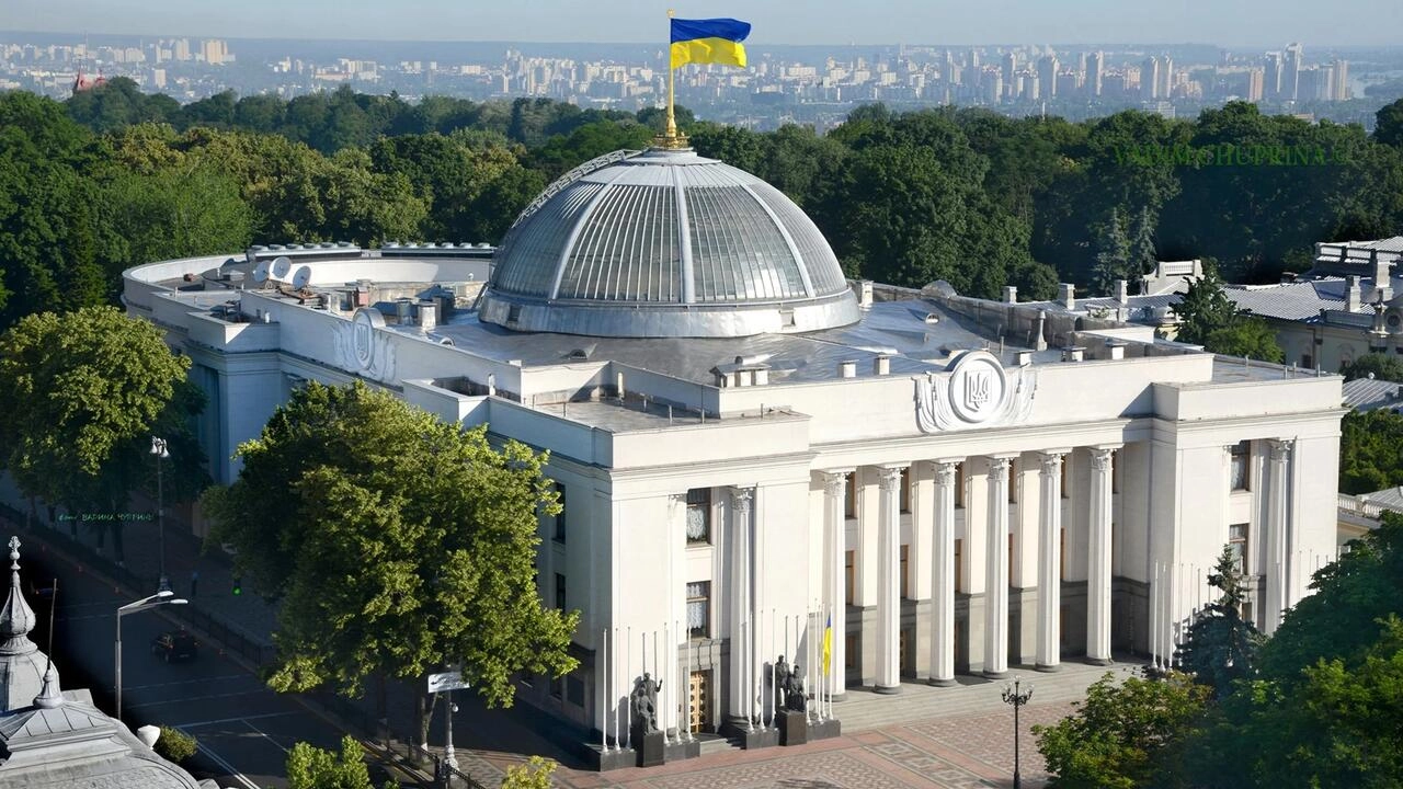 Ministrul ucrainean al Apărării și șeful Serviciului de Securitate au fost demiși