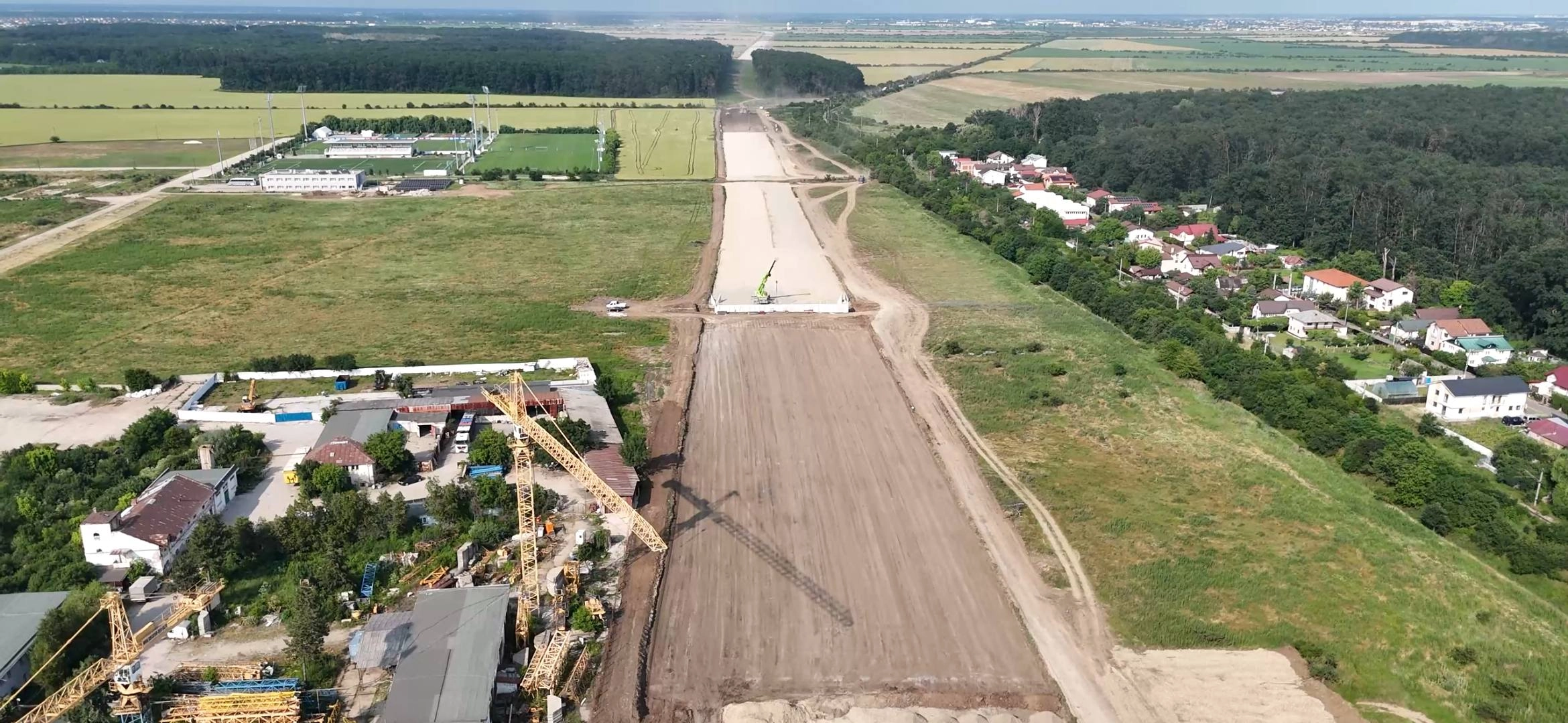 Chiar a venit iarna și i-a luat prin surprindere: Șantierele Autostrăzii Bucureștiului, în dificultate / Ministerul Transporturilor pune presiune pe constructori