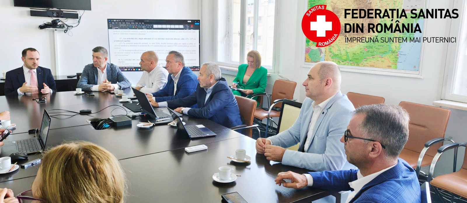 Sindicaliştii SANITAS, după discuția cu ministrul Rogobete: Ne-a prezentat garanţia că unităţile sanitare publice cu paturi şi serviciile publice de ambulanţă vor fi exceptate de la reducerea cu 10%