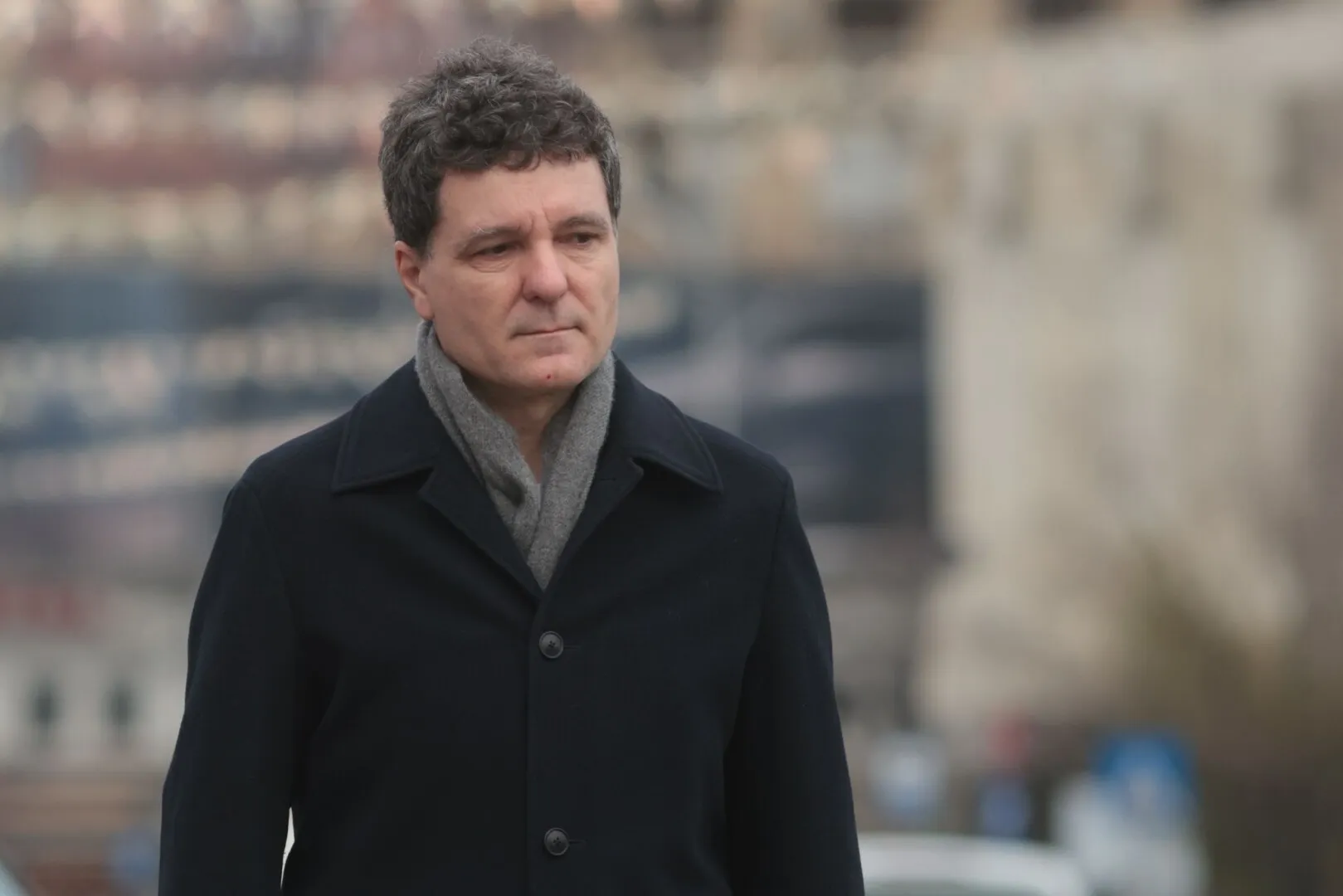 Președintele Nicușor Dan este blocat la Paris. Condițiile meteo nu permit aterizarea în siguranță pe pământ românesc
