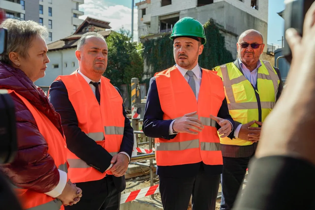 VIDEO Ministrul Sănătății: „S-au mai făcut investiţii şi acolo unde poate nu trebuiau făcute” / „Producem de trei ori mai mulţi rezidenţi decât putem include în sistem”