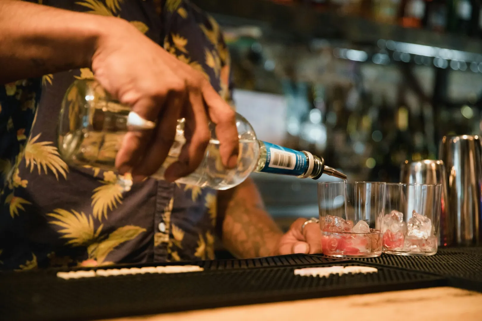 Una dintre destinațiile de vacanță preferate de români pune interdicție la alcool. Turiștii sunt revoltați