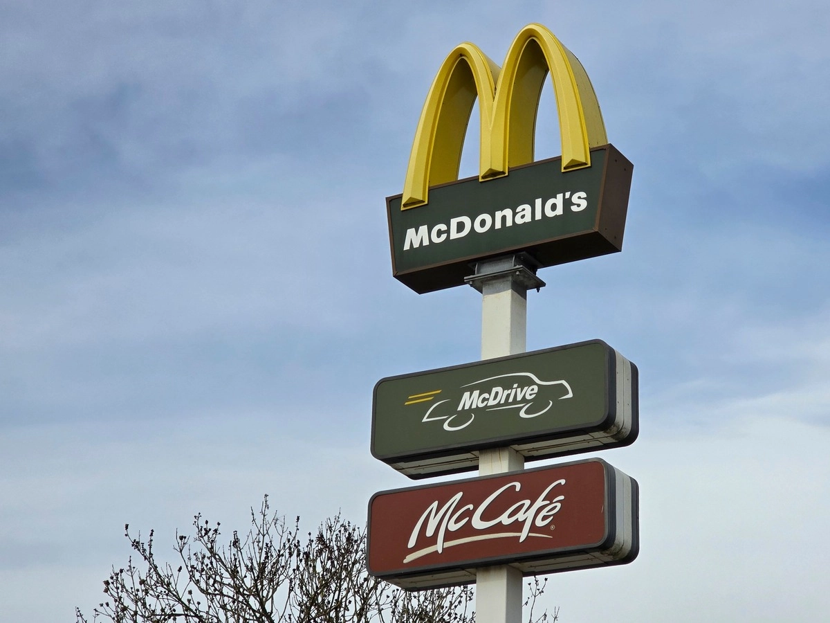 Industria fast-food se reinventează: McDonald’s își adaptează strategia ca urmare a fenomenului Ozempic