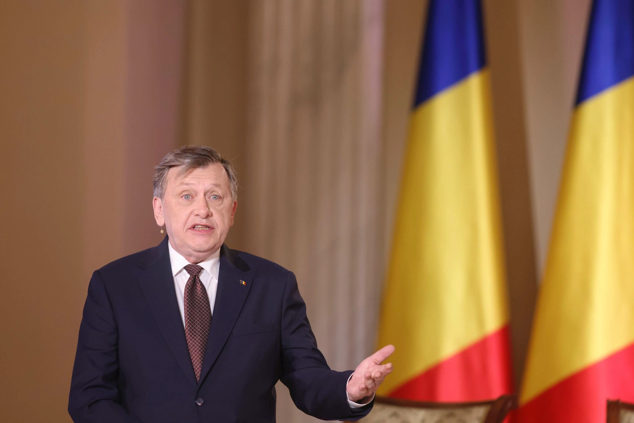 VIDEO Crin Antonescu, ieșire furtunoasă: 'Pe Ilie Bolojan îl consider liderul userismului'/ 'PNL-ul este redus. PSD-ul nu este suficient de puternic'
