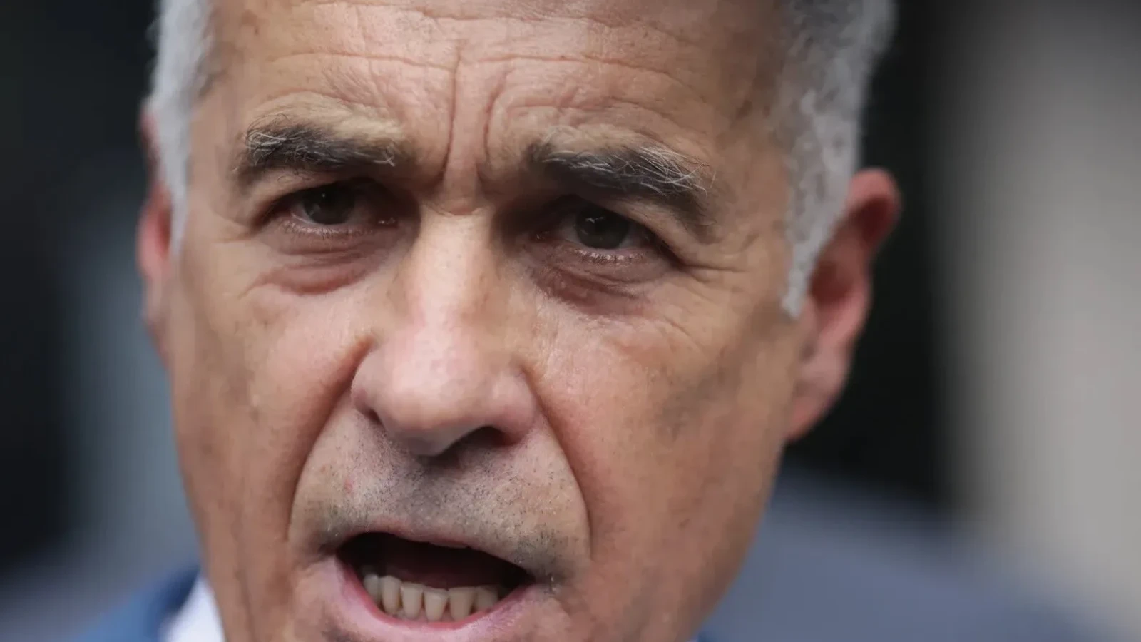 VIDEO Călin Georgescu le cere românilor "să se trezească în inteligență"