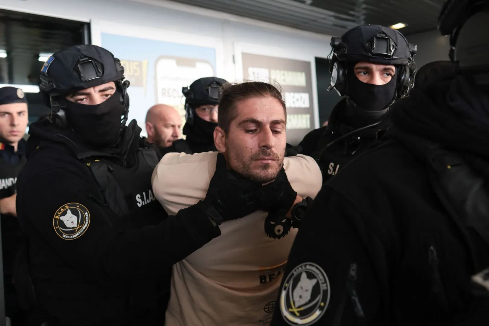 Controverse în dosarul crimei lui Adrian Kreiner: Condamnatul spune că a acționat 'la pont' pentru milioane de euro / Un alt inculpat îl contrazice