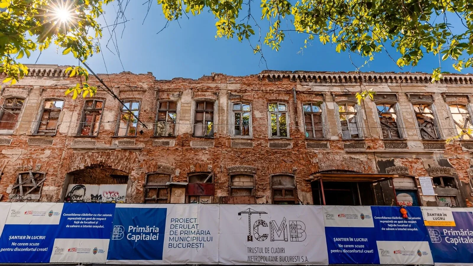 FOTO Proiect inițiat de Nicușor Dan și continuat de Stelian Bujduveanu – stadiul lucrărilor la una dintre clădirile istorice din București