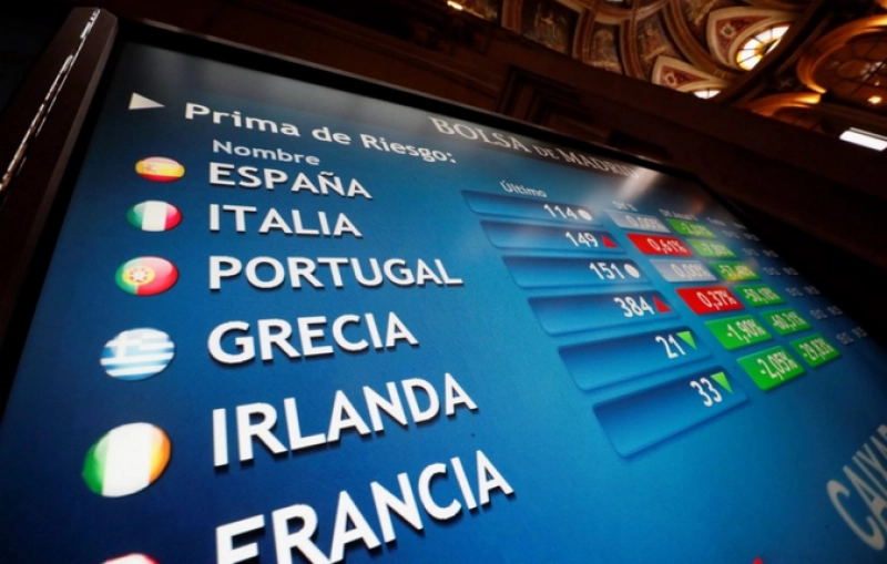 Bursele europene au încheiat şedinţa de vineri pe minus, după revenirea la creştere a preţurilor petrolului