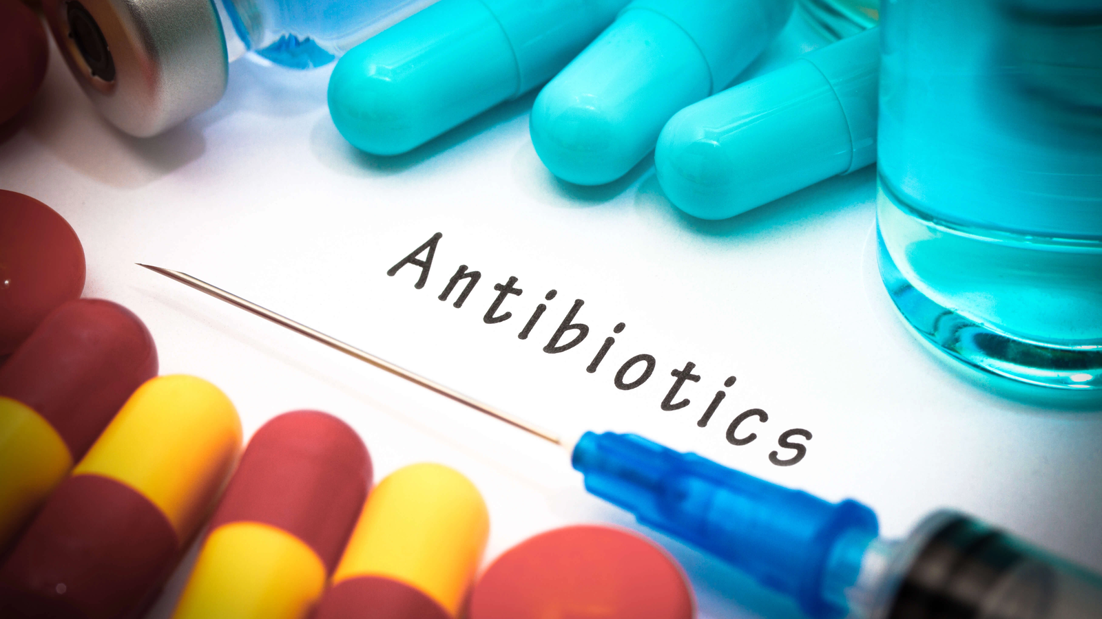 România, pe primul loc în Europa la consumul de antibiotice. Medicii avertizează asupra unui pericol major pentru sănătate