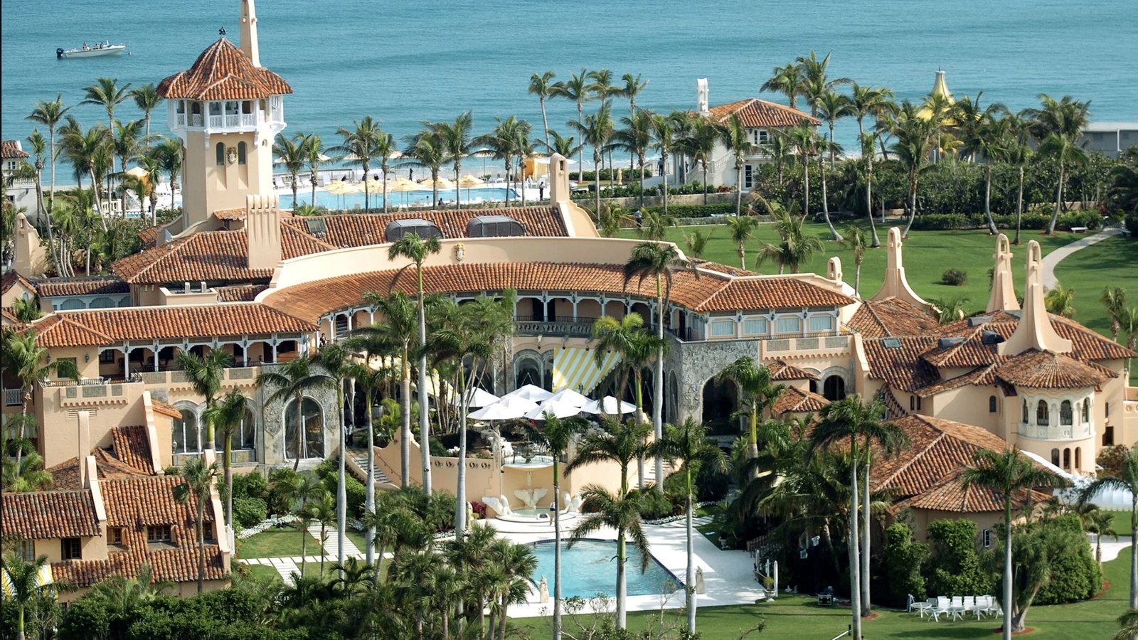 NORAD a dat alarma la Mar-a-Lago – Avioanele F-16 au tras rachete de semnalizare