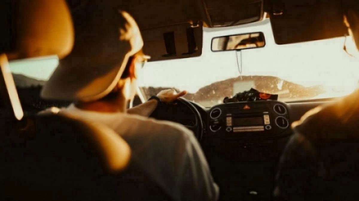 Șoferii în vârstă de 16 ani vor fi interziși pe autostradă (surse)