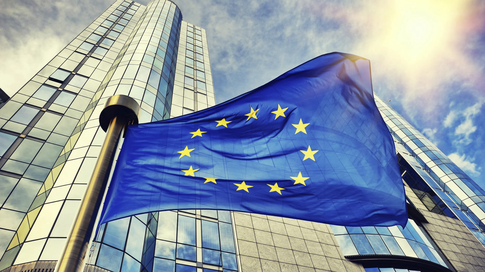 Comisia Europeană a propus un pachet de măsuri pentru a consolida autonomia digitală şi rezilienţa Europei