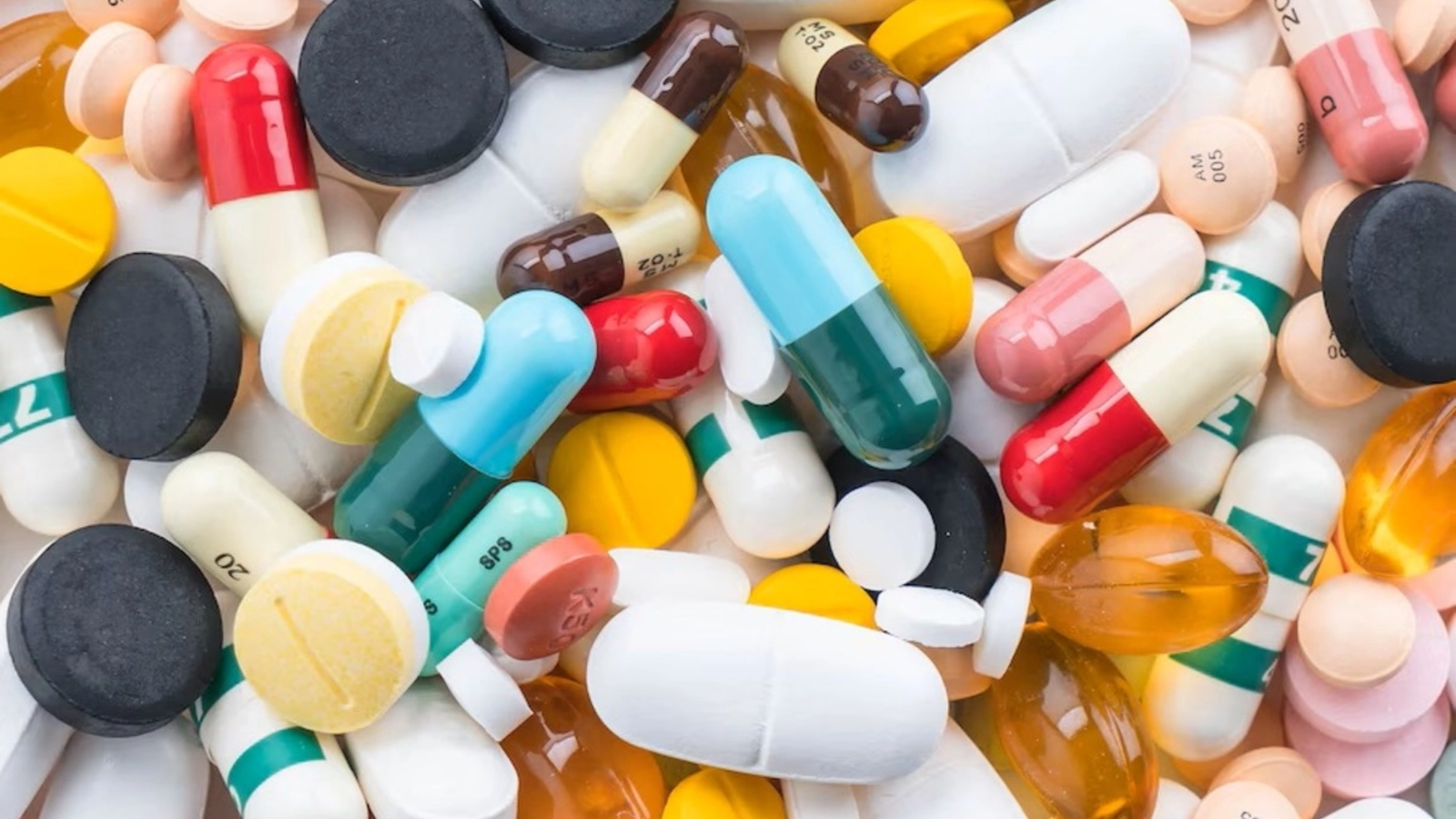 Anunț despre medicamente: România are stocuri asigurate pentru două luni