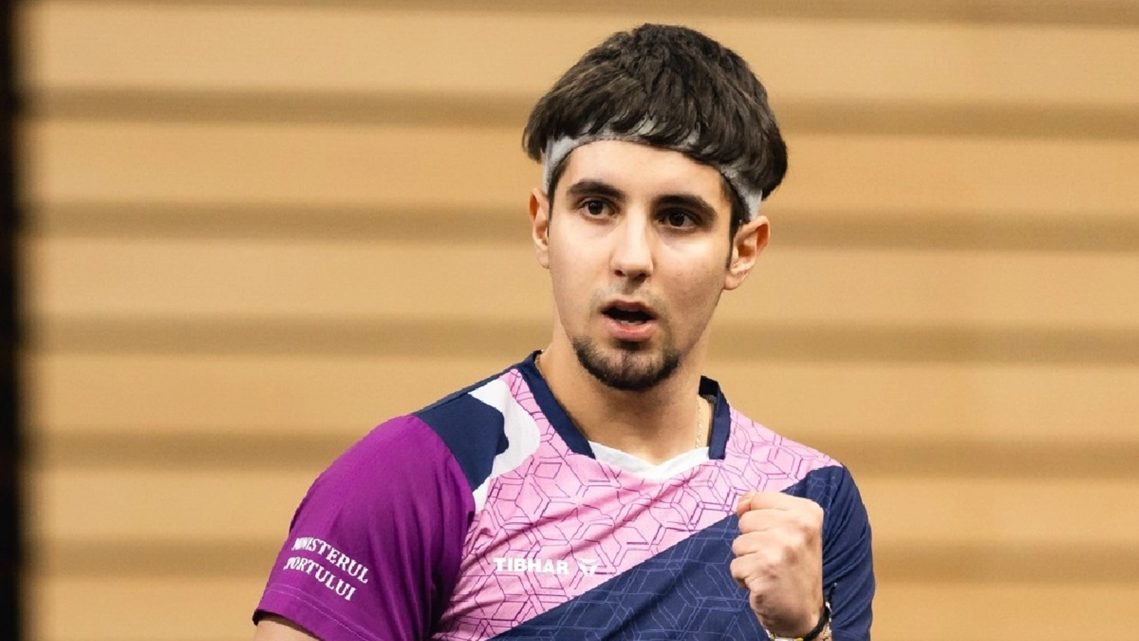 Eduard Ionescu debutează cu victorie la Cupa Mondială de tenis de masă de la Macao