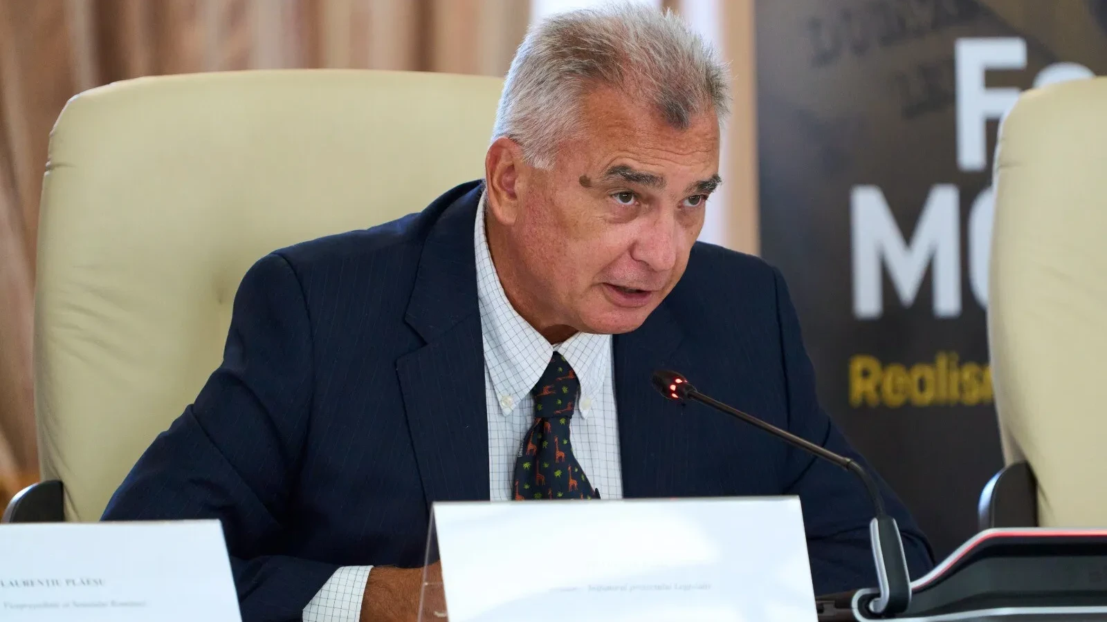 Liderul senatorilor AUR, Petrişor Peiu, iese la atac: Guvernul Bolojan a construit un proiect de buget mincinos de la cap până la coadă