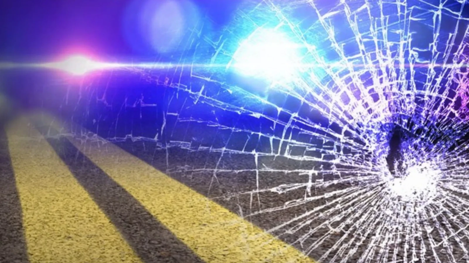 Accident pe DN 17: Trei bărbați au ajuns la spital după ce au intrat cu mașina într-un podeț