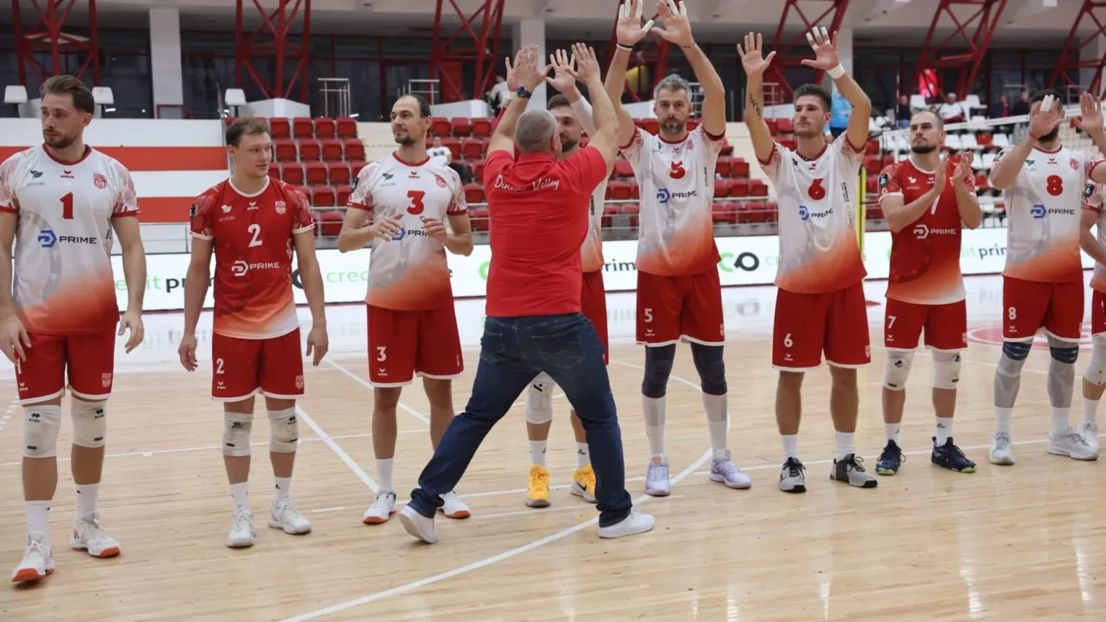Dinamo București s-a calificat în semifinalele Diviziei A