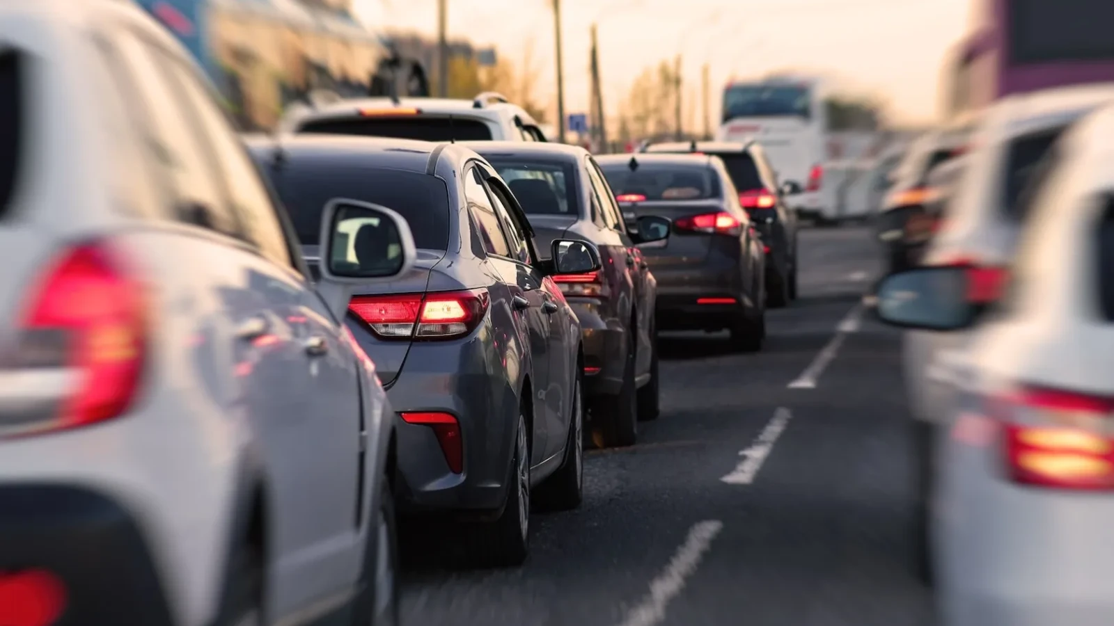 Unul dintre cei mai cunoscuți producători auto japonezi renunță la producerea vehiculelor pe benzină