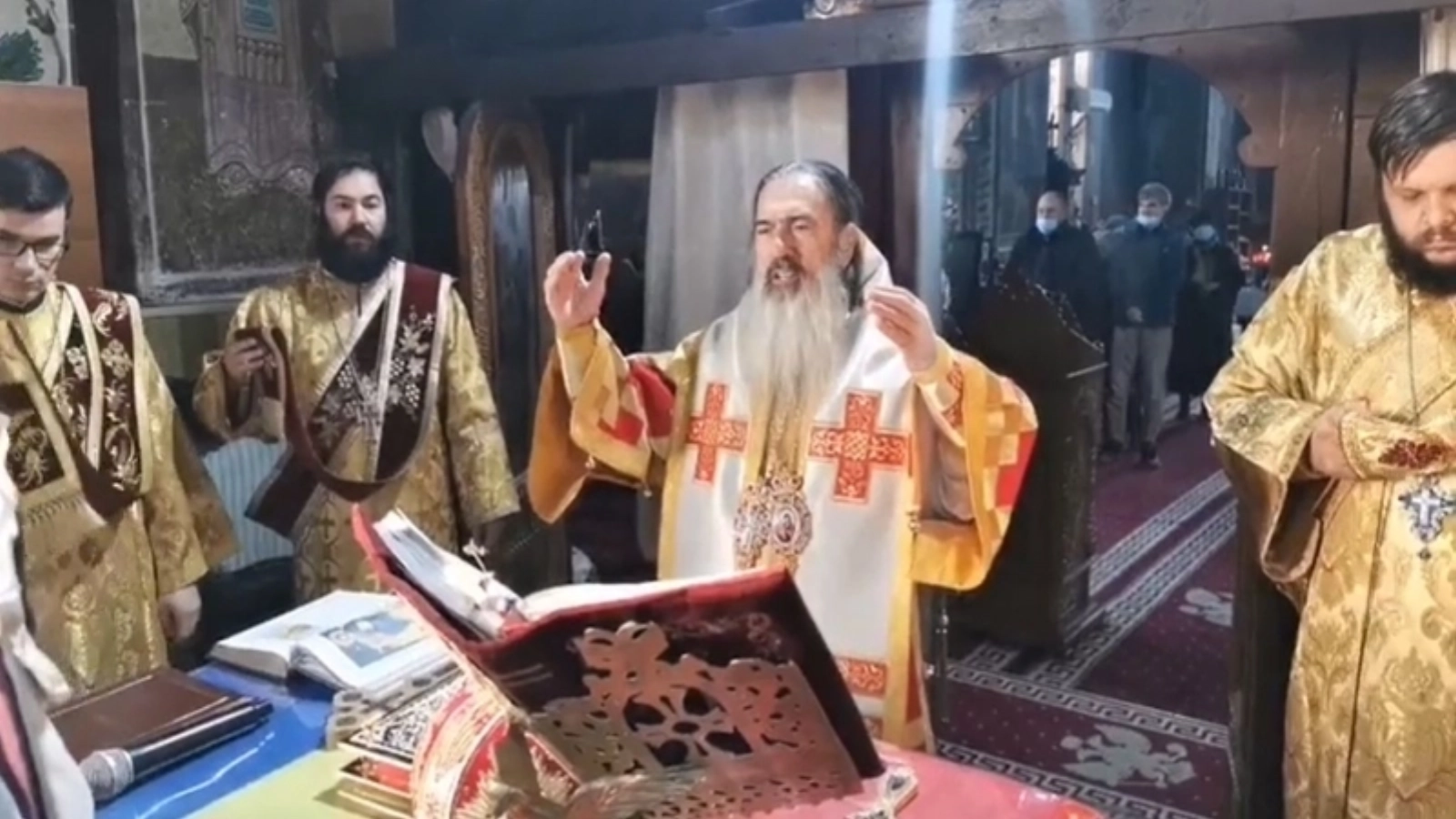 VIDEO ÎPS Teodosie a slujit la mănăstirea din Murfatlar