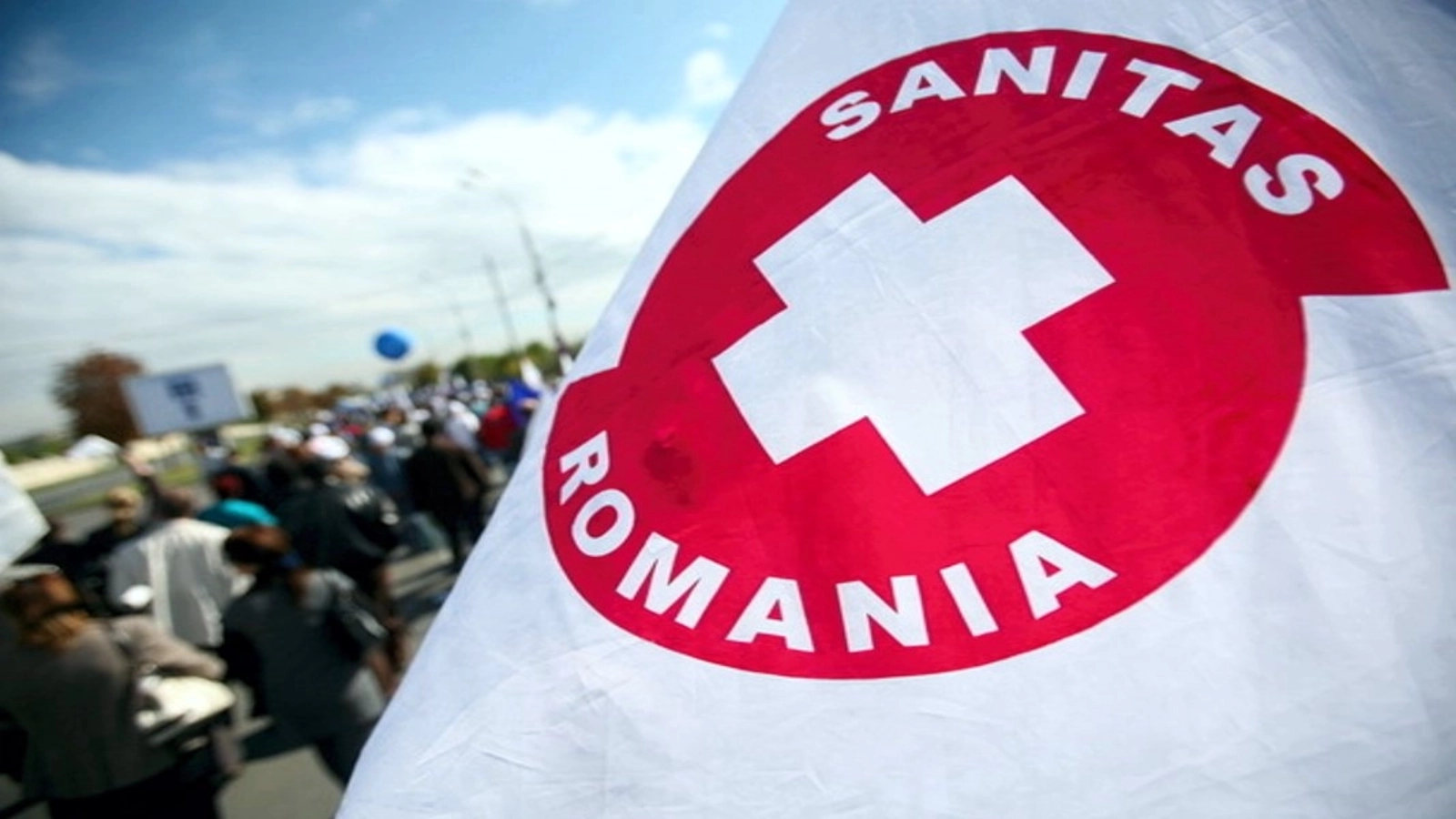 Sindicaliștii din Sănătate amenință cu greva generală: "Este anormal să scazi salariile oamenilor. Noi ne dorim negociere, stăm la masa discuţiilor zi şi noapte"