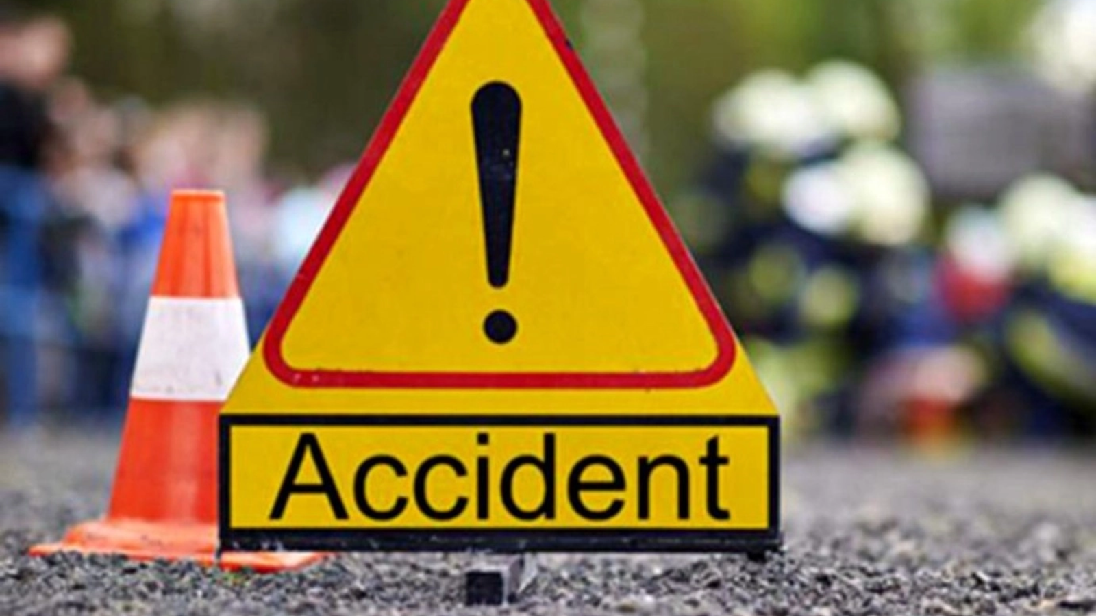 Din misiune la spital! Un polițist și un jandarm, implicați într-un accident grav, în Buzău