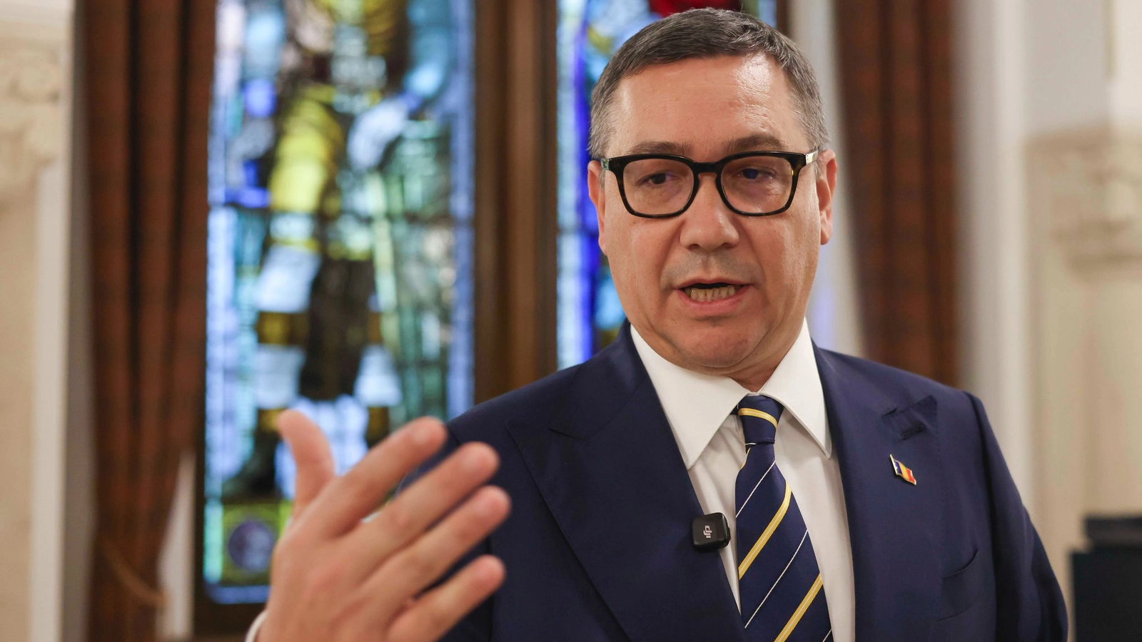 'Afară cu toți proștii care ne conduc! România e un sat fără câini': Victor Ponta atacă dur autoritățile și acuză lipsa totală de reacție în fața amenințărilor